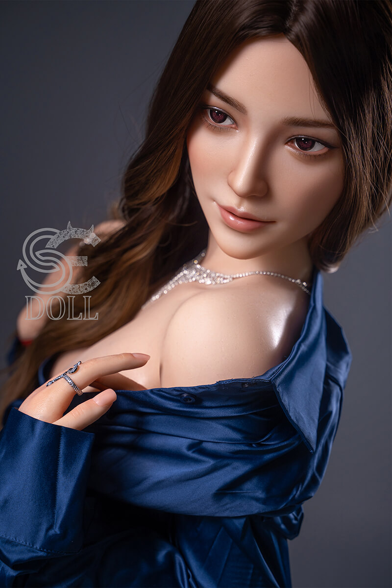 Muñeca de silicona Regina 165cm C-cup - DollsHub